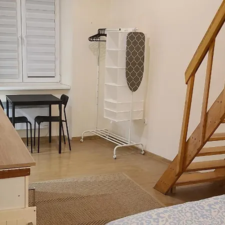 דירה The Augustianska Getaway *