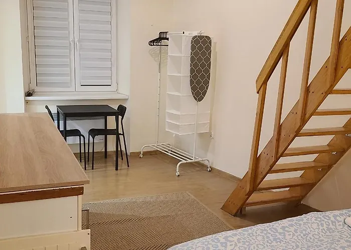 דירה The Augustianska Getaway *